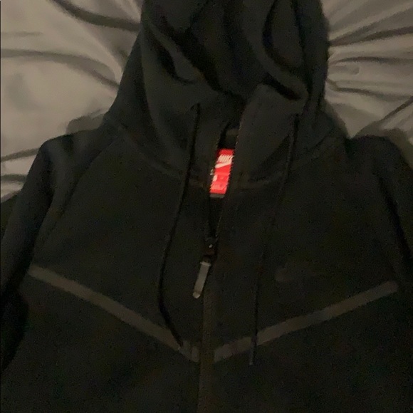 nike fleece zip up sweatshirt - Picture 2 of 3